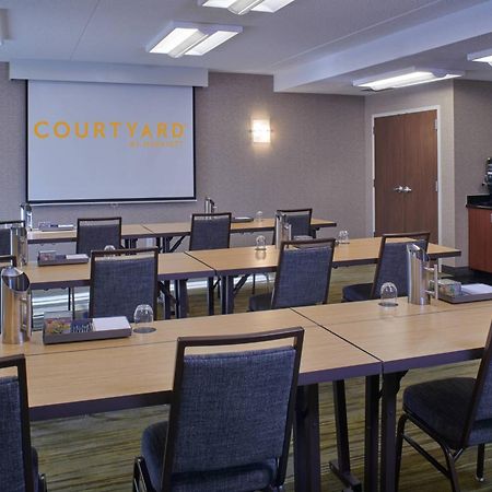 Courtyard By Marriott Indianapolis Castleton Hotel Ngoại thất bức ảnh
