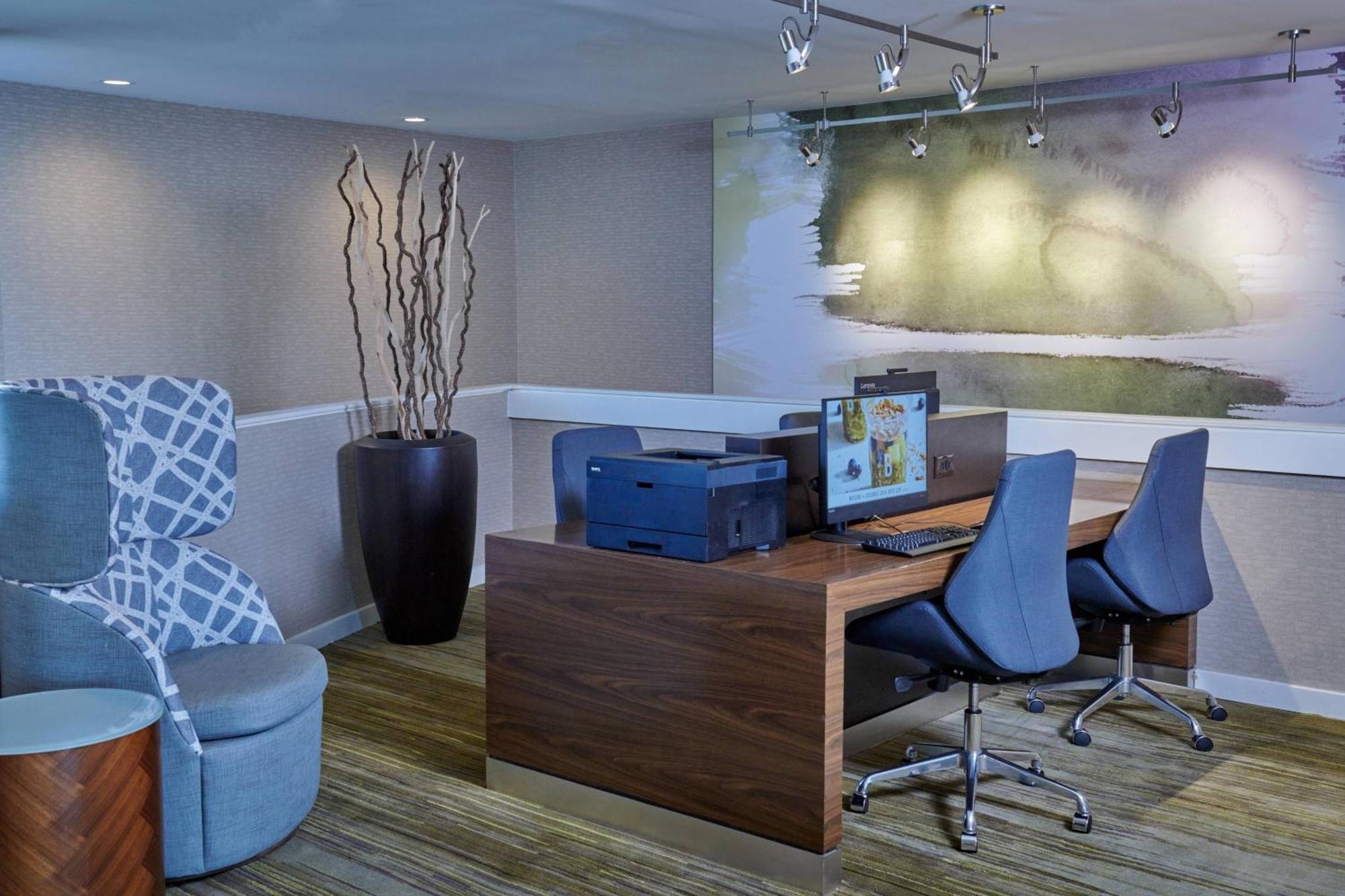Courtyard By Marriott Indianapolis Castleton Hotel Ngoại thất bức ảnh