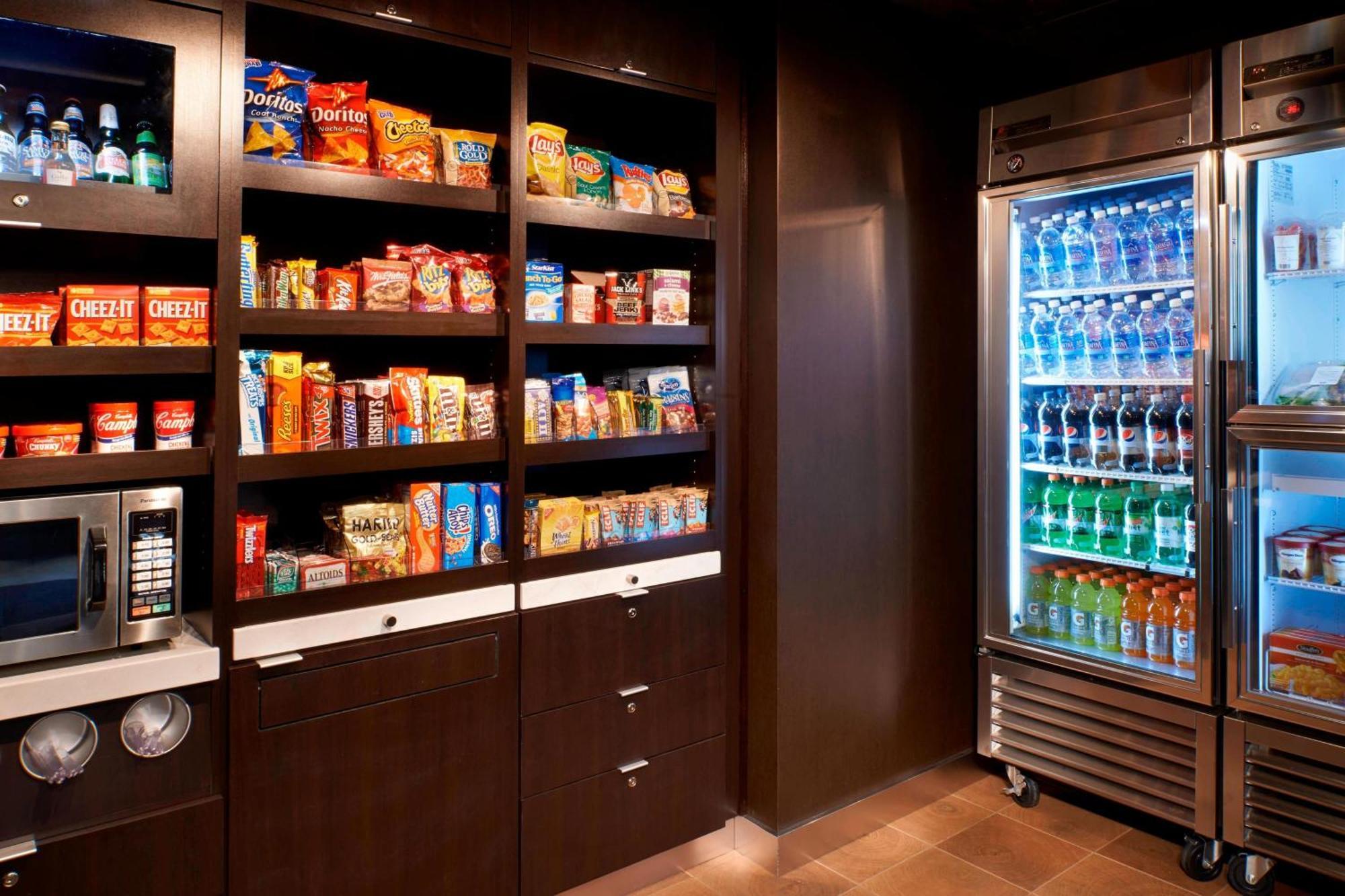 Courtyard By Marriott Indianapolis Castleton Hotel Ngoại thất bức ảnh